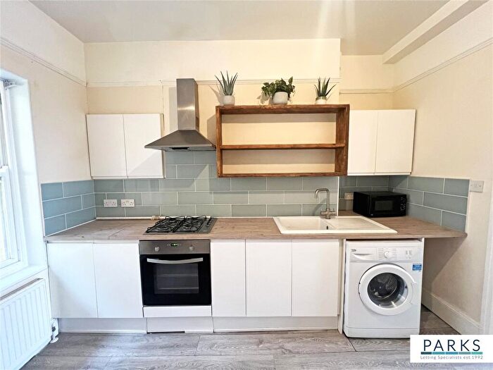 1 Bedroom Apartment To Rent In Russell Square, Brighton, East Sussex, BN1