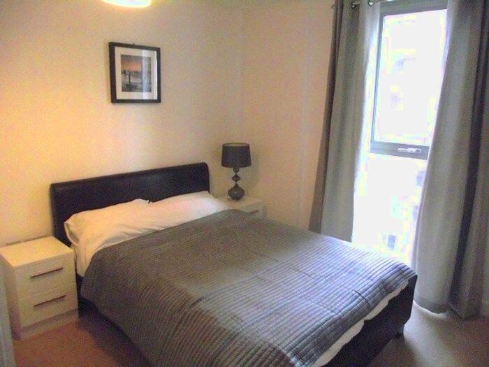 2 Bedroom Flat To Rent In Venice Corte, Elmira Street, Lewisham, London, SE13