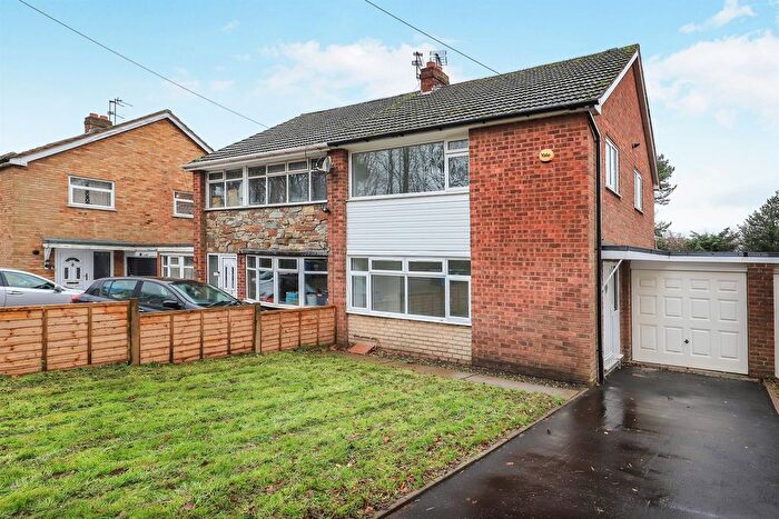 3 Bedroom Semi Detached House For Sale In Cannock Road, Featherstone, Wolverhampton, WV10