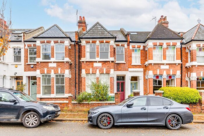 3 Bedroom Terraced House For Sale In Glenbrook Road, London, NW6