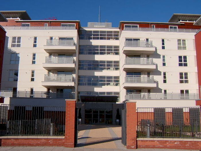 2 Bedroom Flat To Rent In Watkin Road, Freemens Meadow, Leicester, LE2