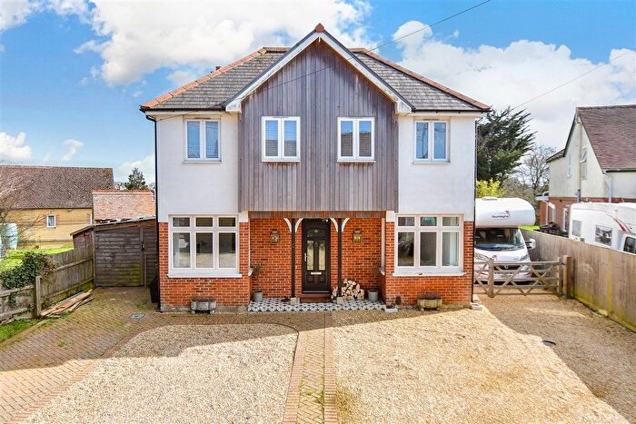 4 Bedroom Detached House For Sale In Hilton Road, Cowes, Isle Of Wight, PO31