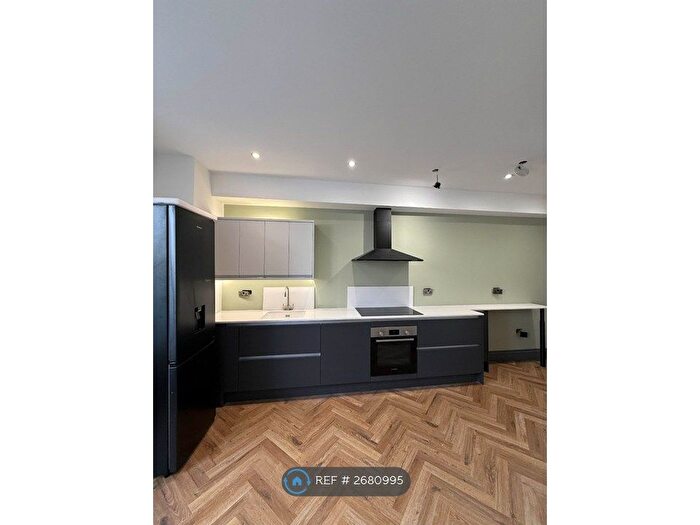 1 Bedroom Flat To Rent In Clevedon Terrace, Bristol, BS6