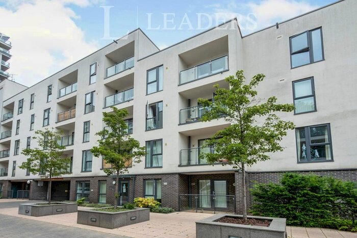 1 Bedroom Flat To Rent In Bradfield House, Bradfield Close, Woking, GU22
