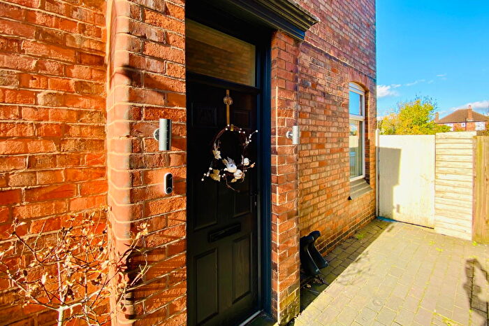 2 Bedroom Semi-Detached House For Sale In Sandford Road, Syston, LE7