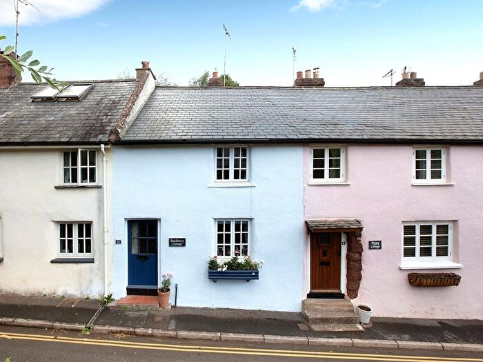 2 Bedroom Cottage For Sale In High Street, Kenton, EX6