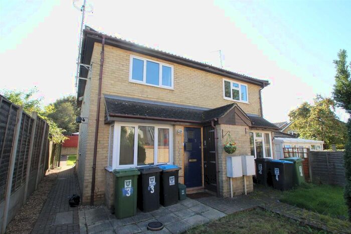 1 Bedroom Terraced House To Rent In Katherine Close, Hemel Hempstead, HP3
