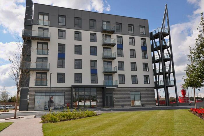 1 Bedroom Flat To Rent In The Boathouse, Ocean Drive, Gillingham, ME7