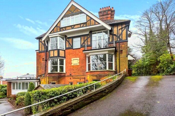 1 Bedroom Flat To Rent In Frant Road, Tunbridge Wells, Kent, TN2