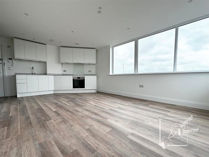 1 Bedroom Flat To Rent In Trinity Point, New Road, Gravesend, DA11