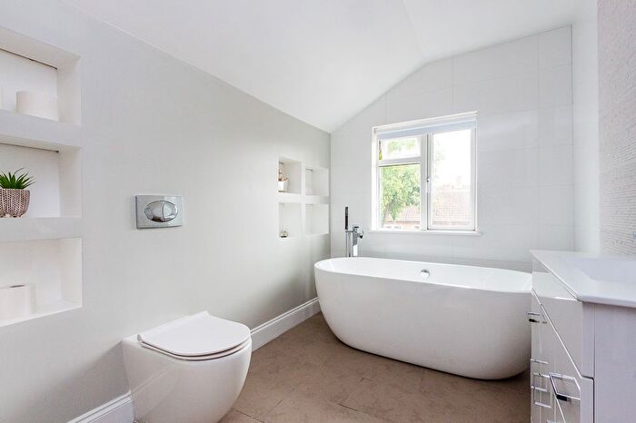 2 Bedroom Terraced House To Rent In Crabb Street, Rushden, NN10