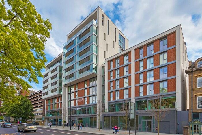 2 Bedroom Flat To Rent In Upper Richmond Road, London, SW15