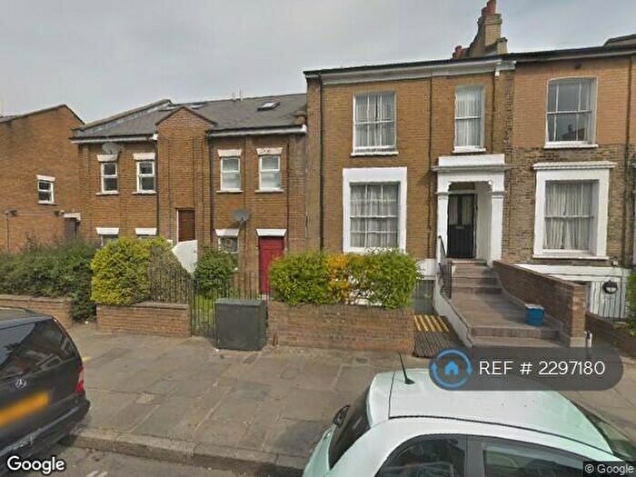 1 Bedroom Flat To Rent In Ridley Road, London, E8