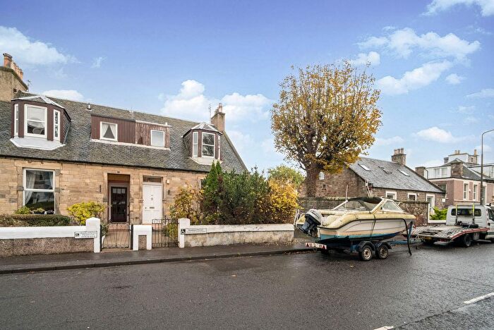 2 Bedroom End Of Terrace House For Sale In New Street, Musselburgh, EH21