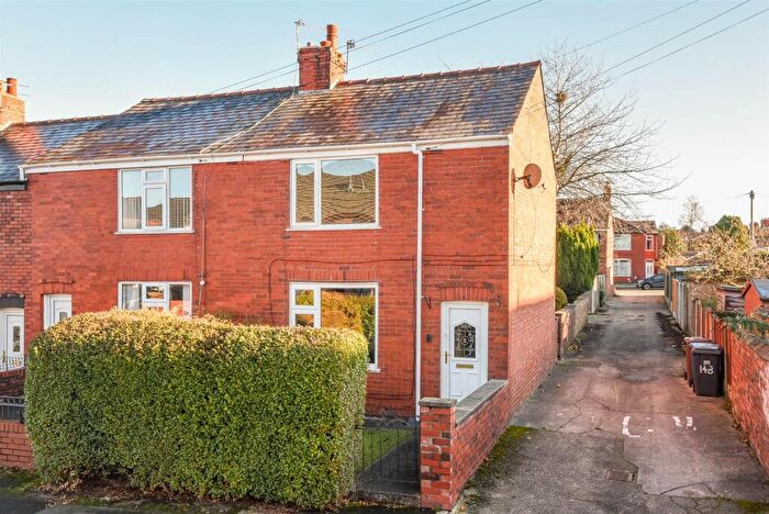 2 Bedroom End Of Terrace House For Sale In Egerton Road, Leyland, PR25