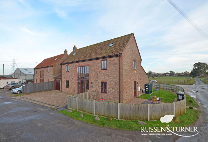 5 Bedroom Detached House For Sale In A Stunning, Modern Barn-Style Home In Pentney, PE32
