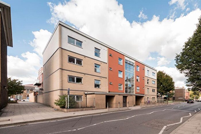 1 Bedroom Flat To Rent In Devons Road, London, E3