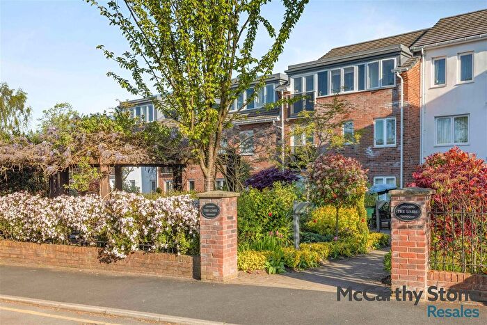 1 Bedroom Flat For Sale In Booths Hill Close, Lymm, WA13