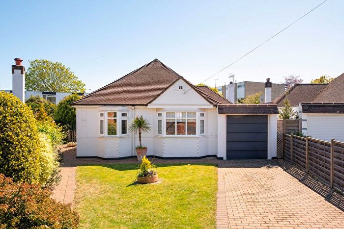 2 Bedroom Bungalow For Sale In Kilmiston Avenue, Shepperton, TW17