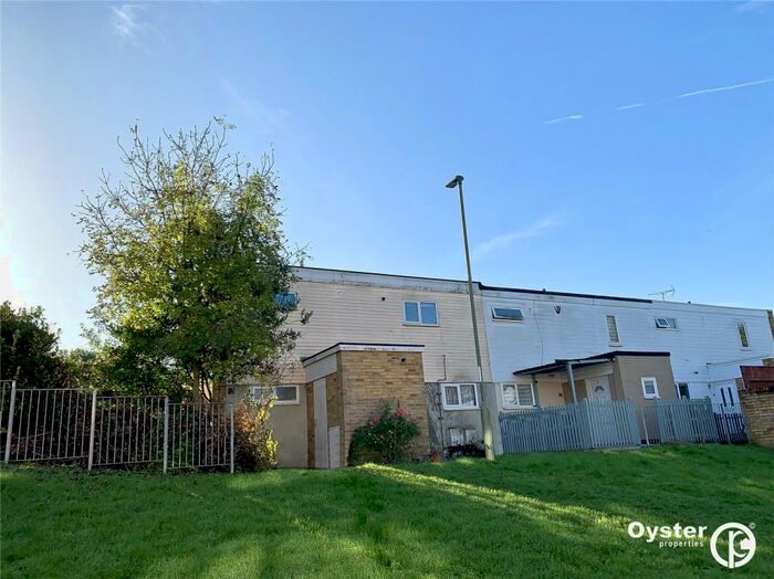 1 Bedroom Apartment To Rent In Coppies Grove, London, N11