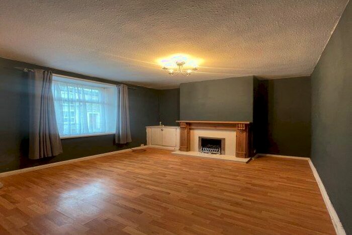 2 Bedroom Property To Rent In Padiham, Burnley, BB12