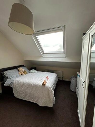 5 Bedroom House To Rent In Broomfield View, Leeds, LS6