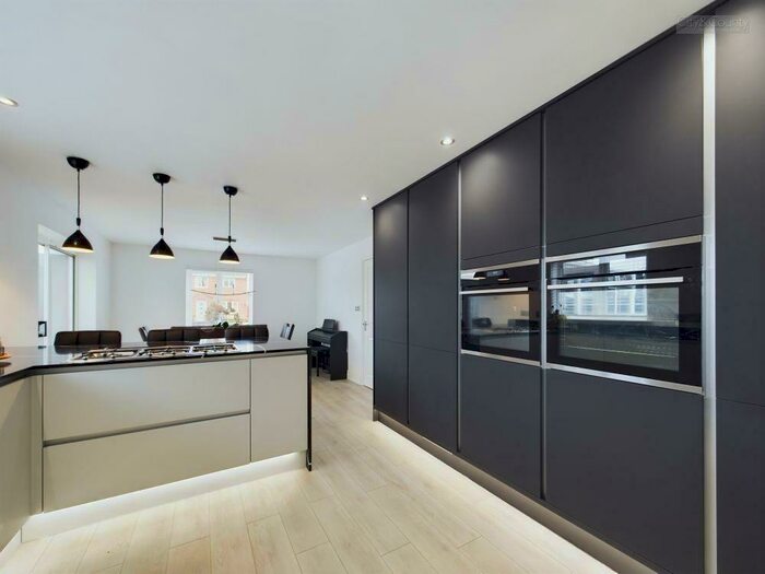 4 Bedroom Detached House For Sale In Market Rasen Way, Holbeach, PE12