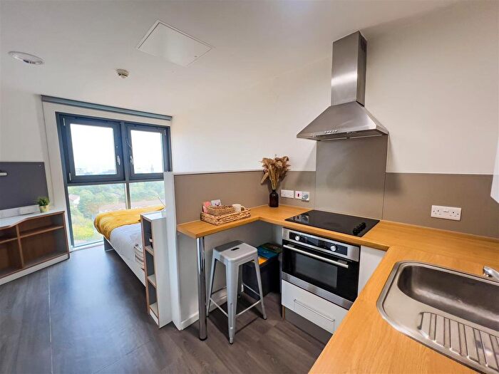 1 Bedroom Flat To Rent In North Hanover Street, Glasgow, G4