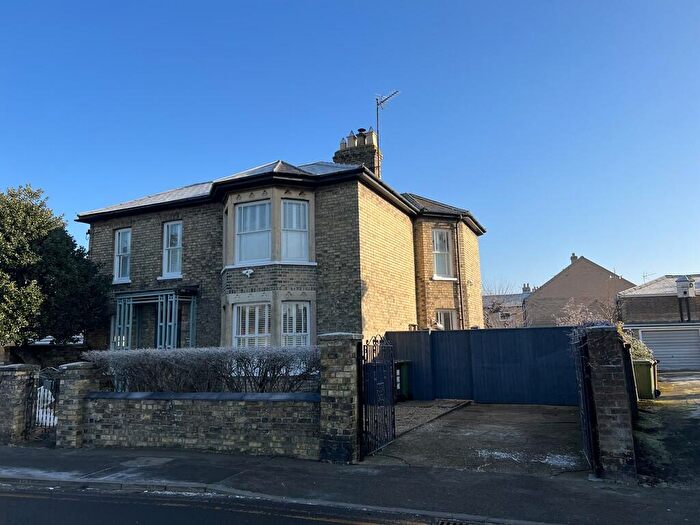 4 Bedroom Detached House For Sale In West Park Street, Chatteris, Cambs., PE16