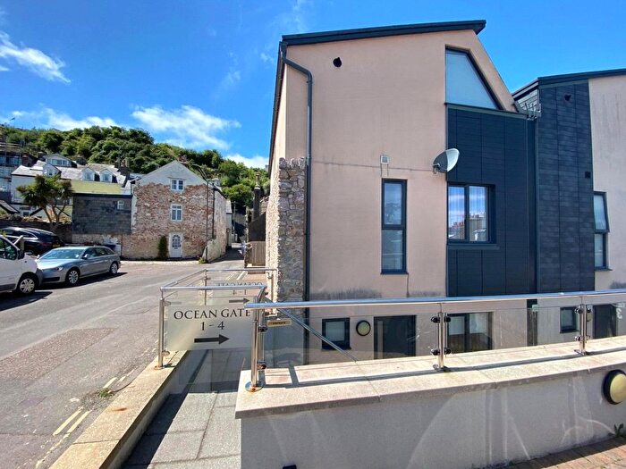 4 Bedroom End Of Terrace House For Sale In Berry Head Road, Brixham, Devon, TQ5