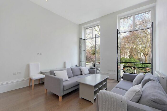 2 Bedroom Flat To Rent In Cleveland Square, London, W2