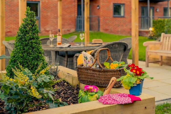 1 Bedroom Flat To Rent In Waltham Abbey, EN9