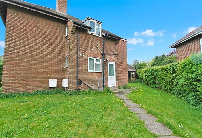 1 Bedroom Flat To Rent In Homestead Road, Hatfield, AL10