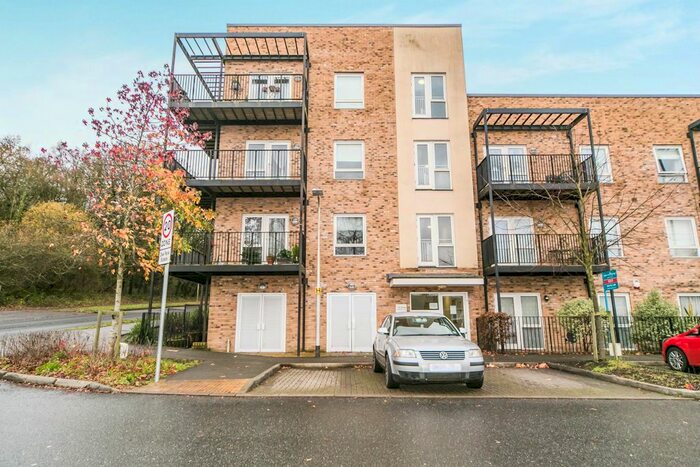 2 Bedroom Flat To Rent In Tay Road, Tilehurst, Reading, RG30