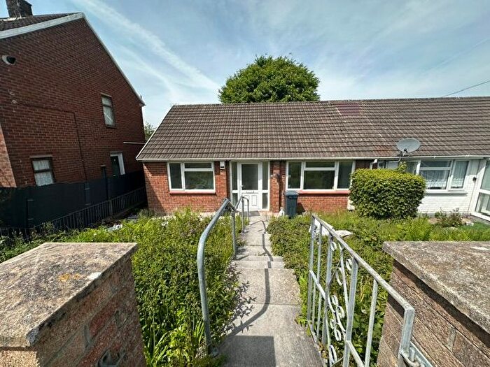 2 Bedroom Bungalow To Rent In Forest View, Cimla, Neath, SA11
