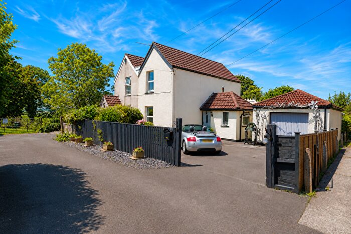 3 Bedroom Cottage For Sale In The Grove - An Attractive And Flexible Period Home With A Superb Garden And Views, BS48