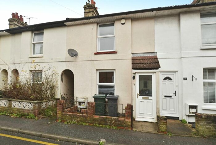 2 Bedroom Terraced House To Rent In Lower Denmark Road, Ashford, TN23