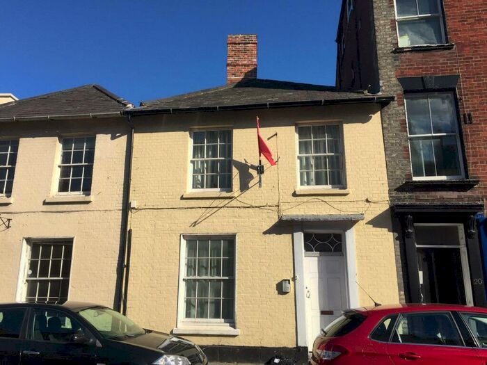 1 Bedroom Flat To Rent In Endless Street, Salisbury, SP1