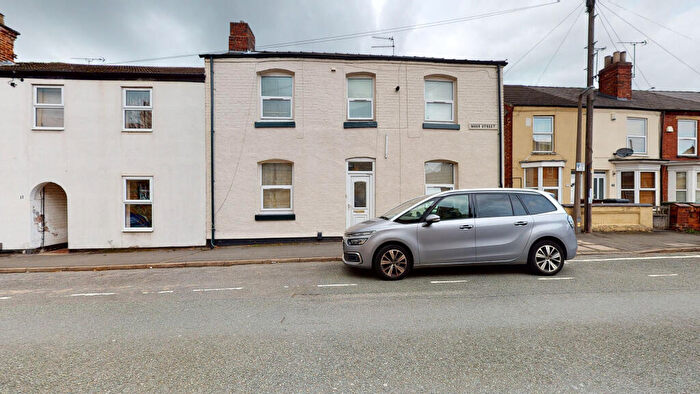 3 Bedroom Semi-Detached House To Rent In Prime West End Location - Moor Street, LN1