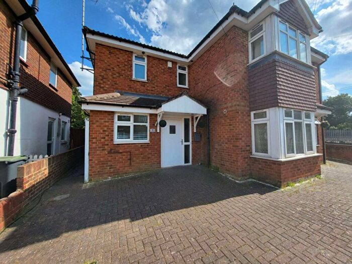 1 Bedroom End Of Terrace House To Rent In Straffan Court, LU3
