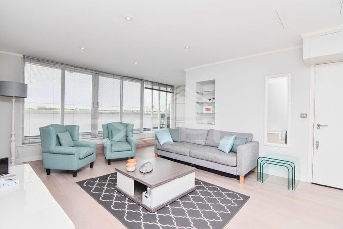 3 Bedroom Flat To Rent In Lords View, St Johns Wood, London, NW8