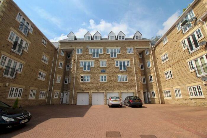 2 Bedroom Flat To Rent In Cinnamon Brow, Upholland, Skelmersdale, WN8