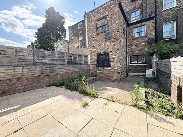 2 Bedroom Flat To Rent In Jackson Road, Holloway, N7