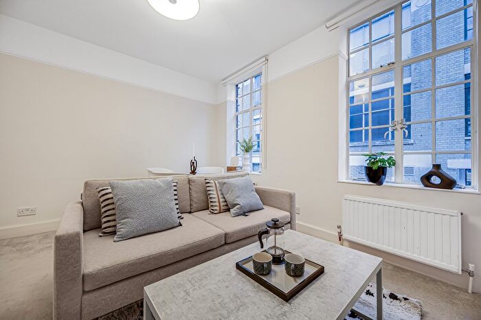 2 Bedroom Flat To Rent In Cross Keys Close, London, W1U