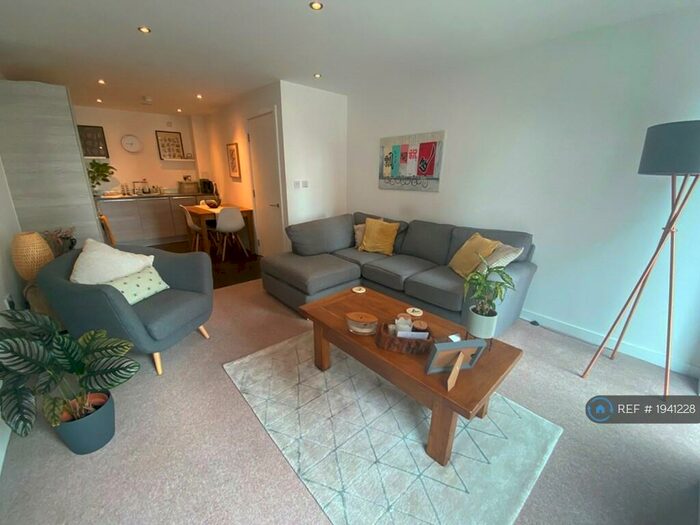 2 Bedroom Flat To Rent In Great Ancoats Street, Manchester, M4