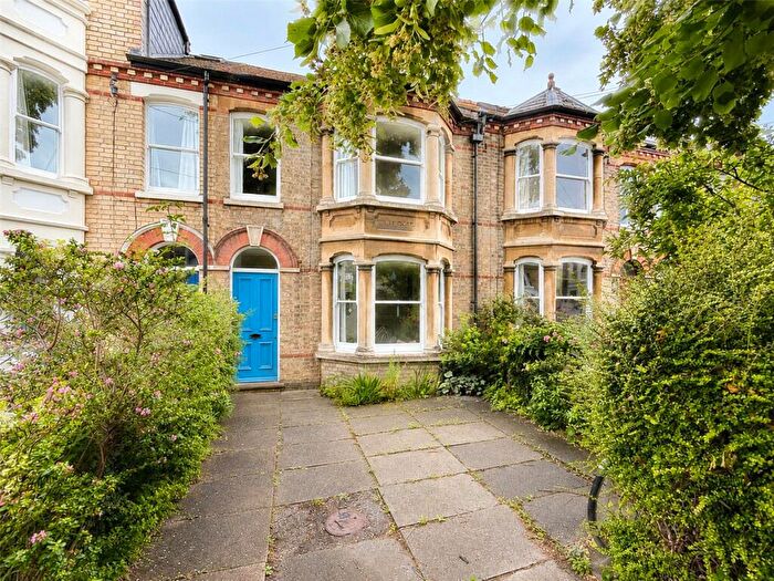 3 Bedroom Terraced House For Sale In Blinco Grove, Cambridge, CB1