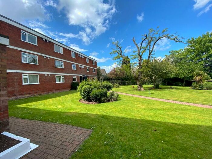 2 Bedroom Apartment To Rent In Blackberry Lane, Sutton Coldfield, B74