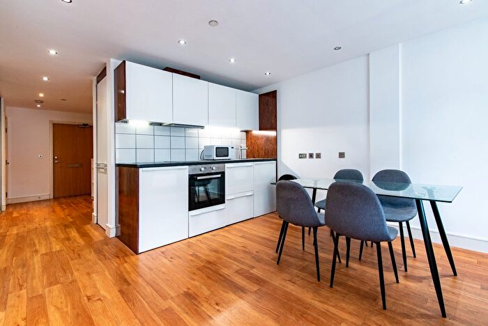 2 Bedroom Flat To Rent In Hanley House, Hanley Street, Nottingham, NG1