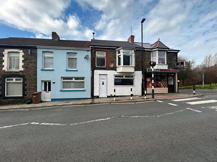 4 Bedroom House To Rent In High Street, Abertridwr, Caerphilly, CF83