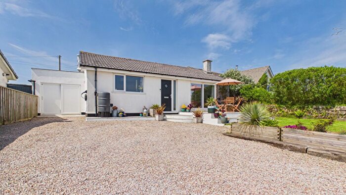 2 Bedroom Bungalow For Sale In Castle Gate, Ludgvan, TR20